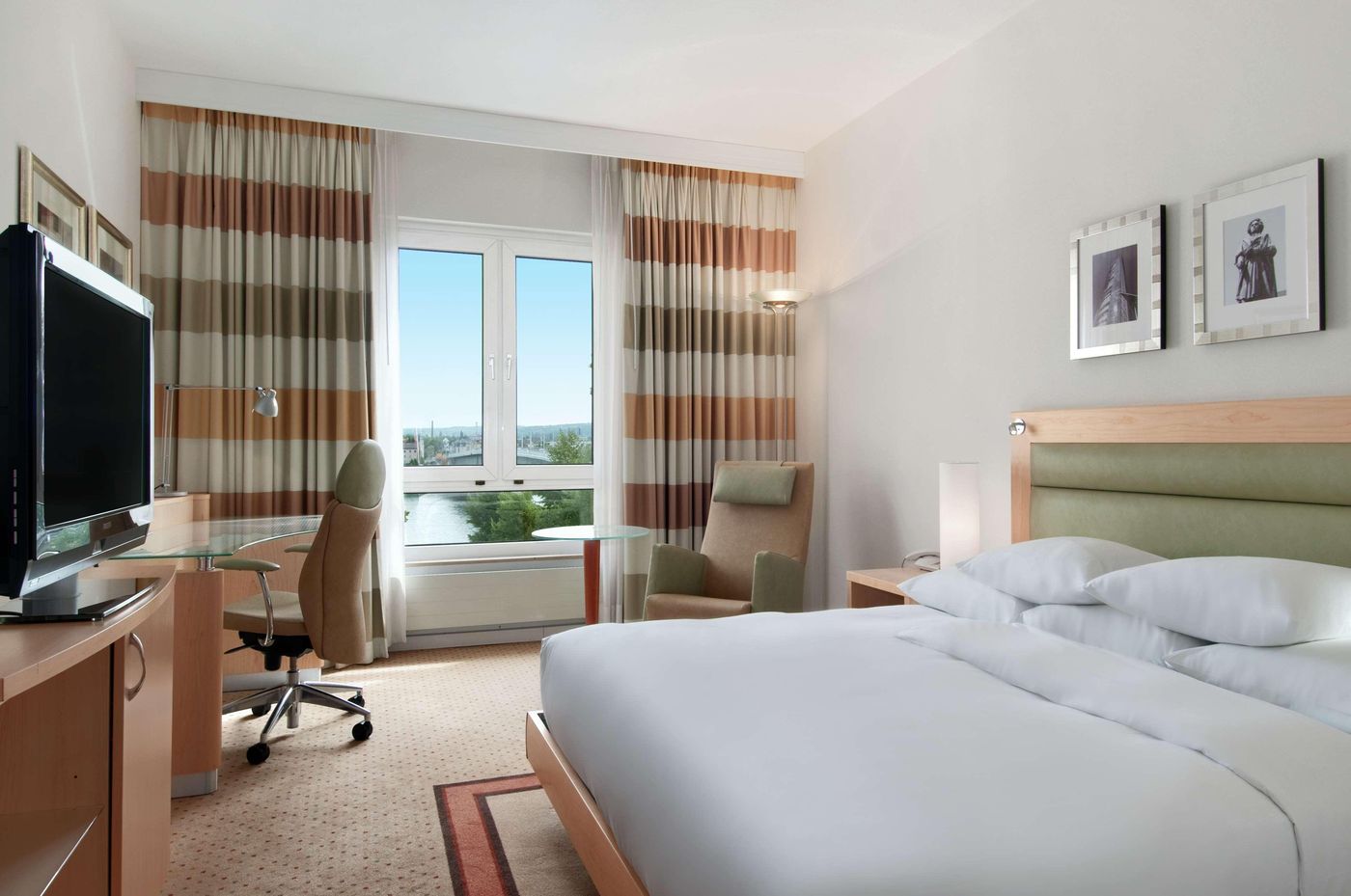 Dorint-Hotel-Bonn-Room-18