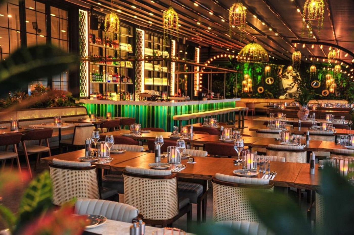 Aurasia Beach Hotel (ex Malibu Beach) 