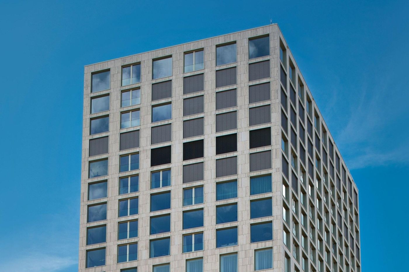 Renaissance Zurich Tower-Switzerland-Zürich-General view-8