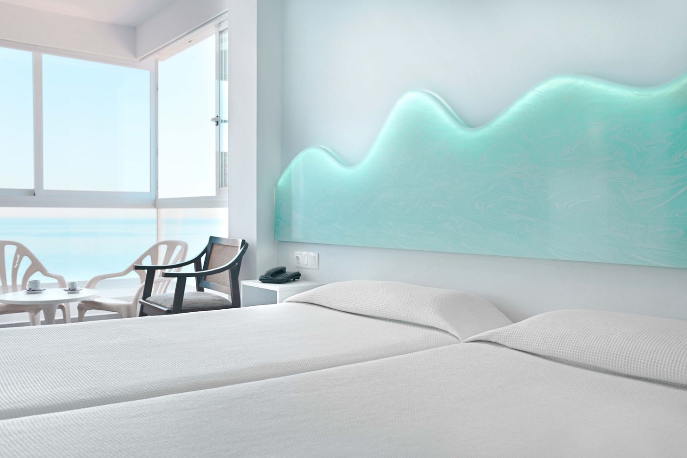 Benikaktus-Hotel-Room-8