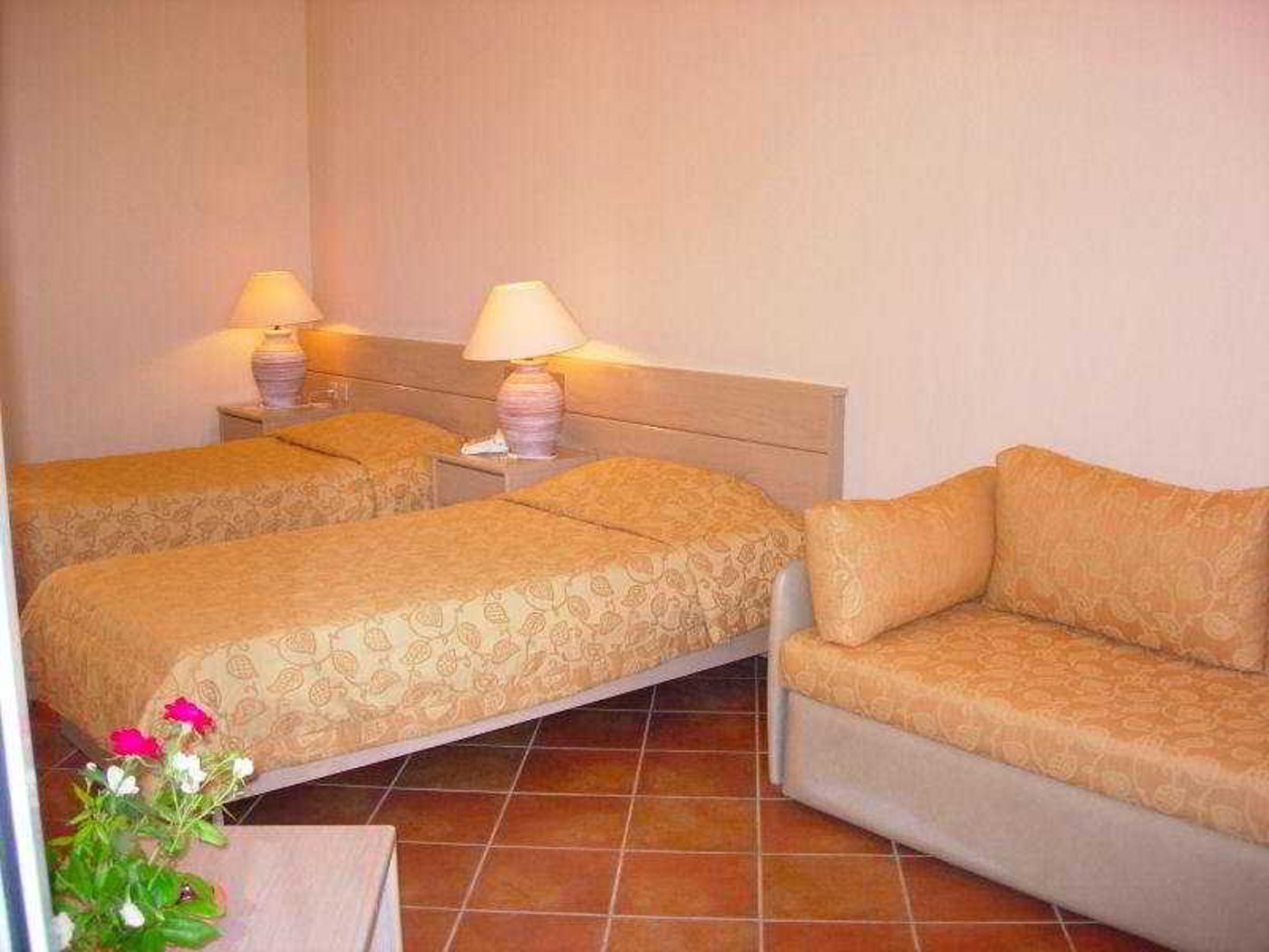 Zorbas-Village-and-Aquapark-Room-17