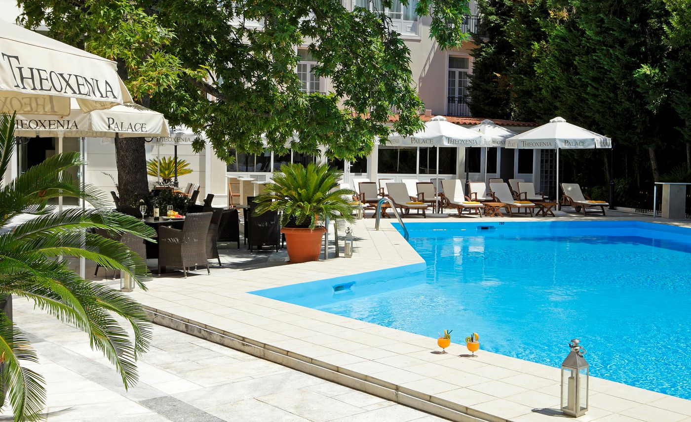 Theoxenia-Residence-Pool-31