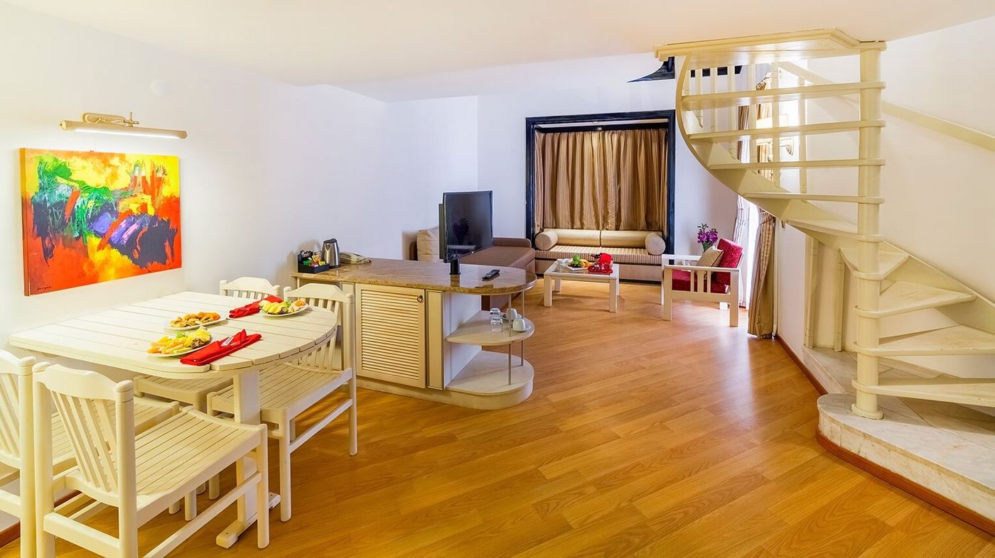 Sunrise-Resort-Hotel-Room-41