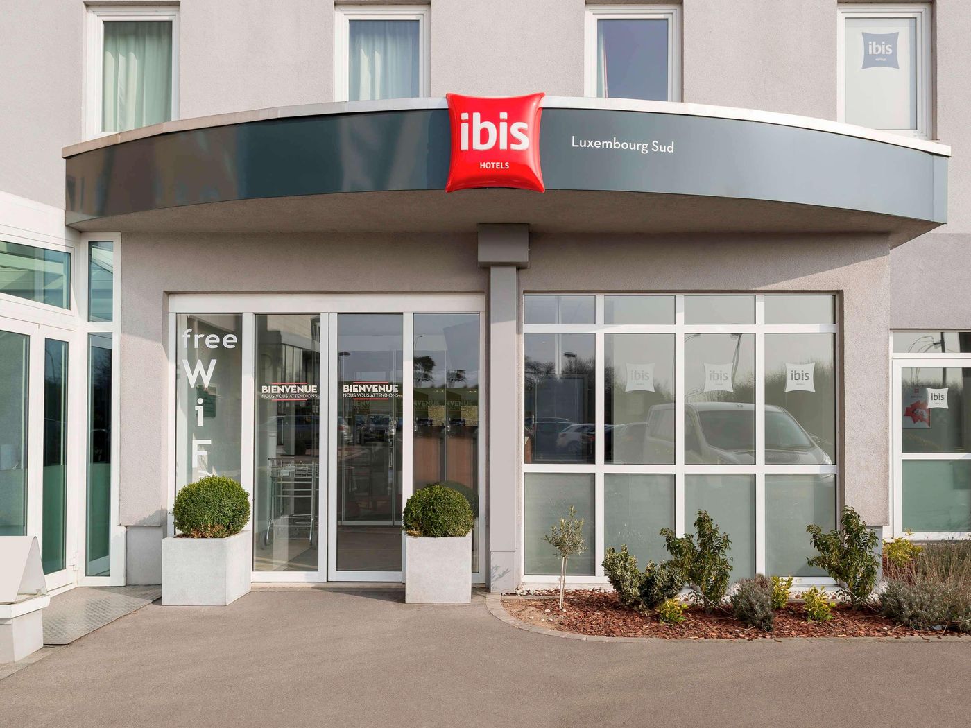 ibis-Luxembourg-Sud-General-view-14