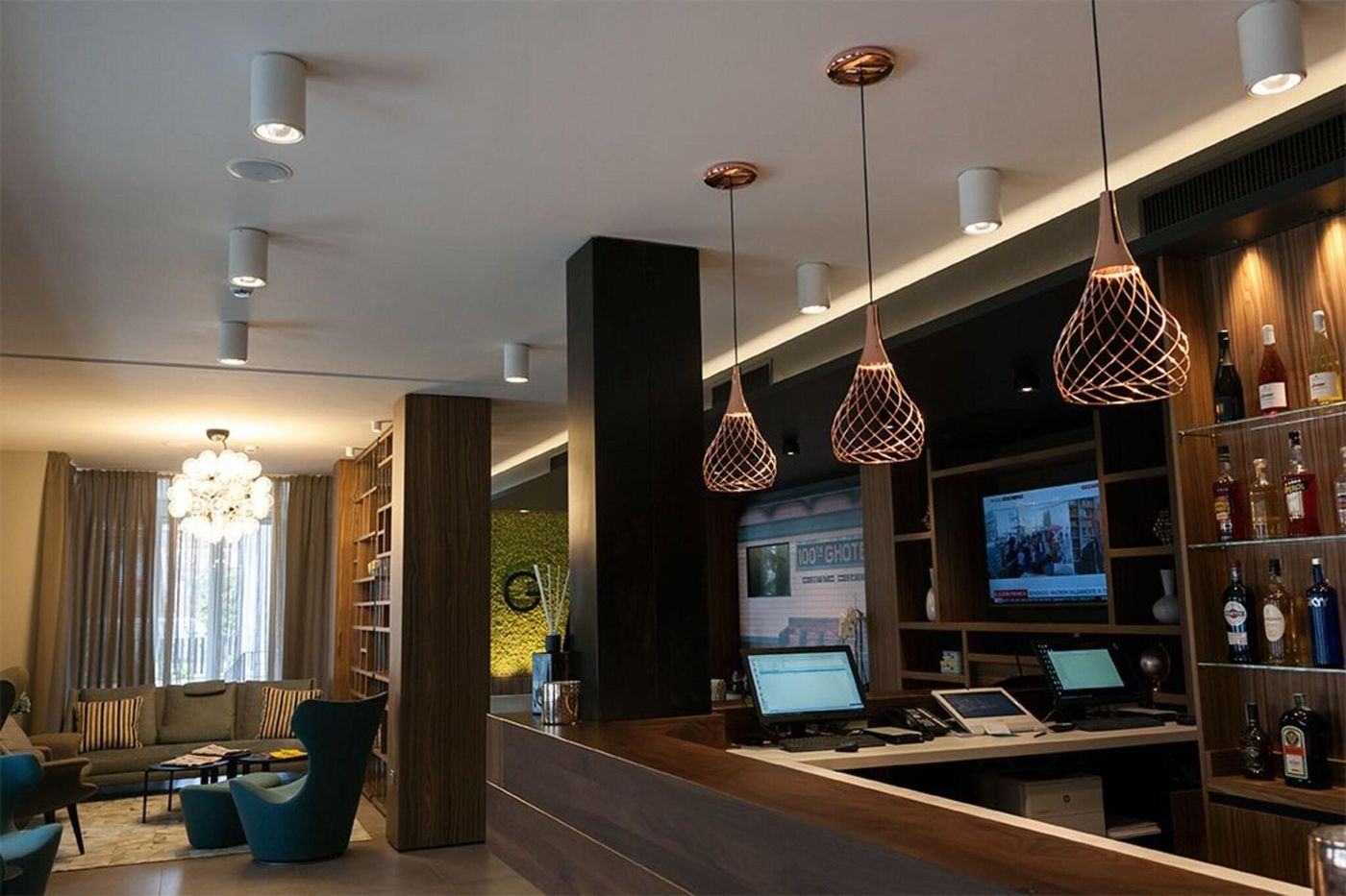 G-Hotel-Pescara-Lobby-17