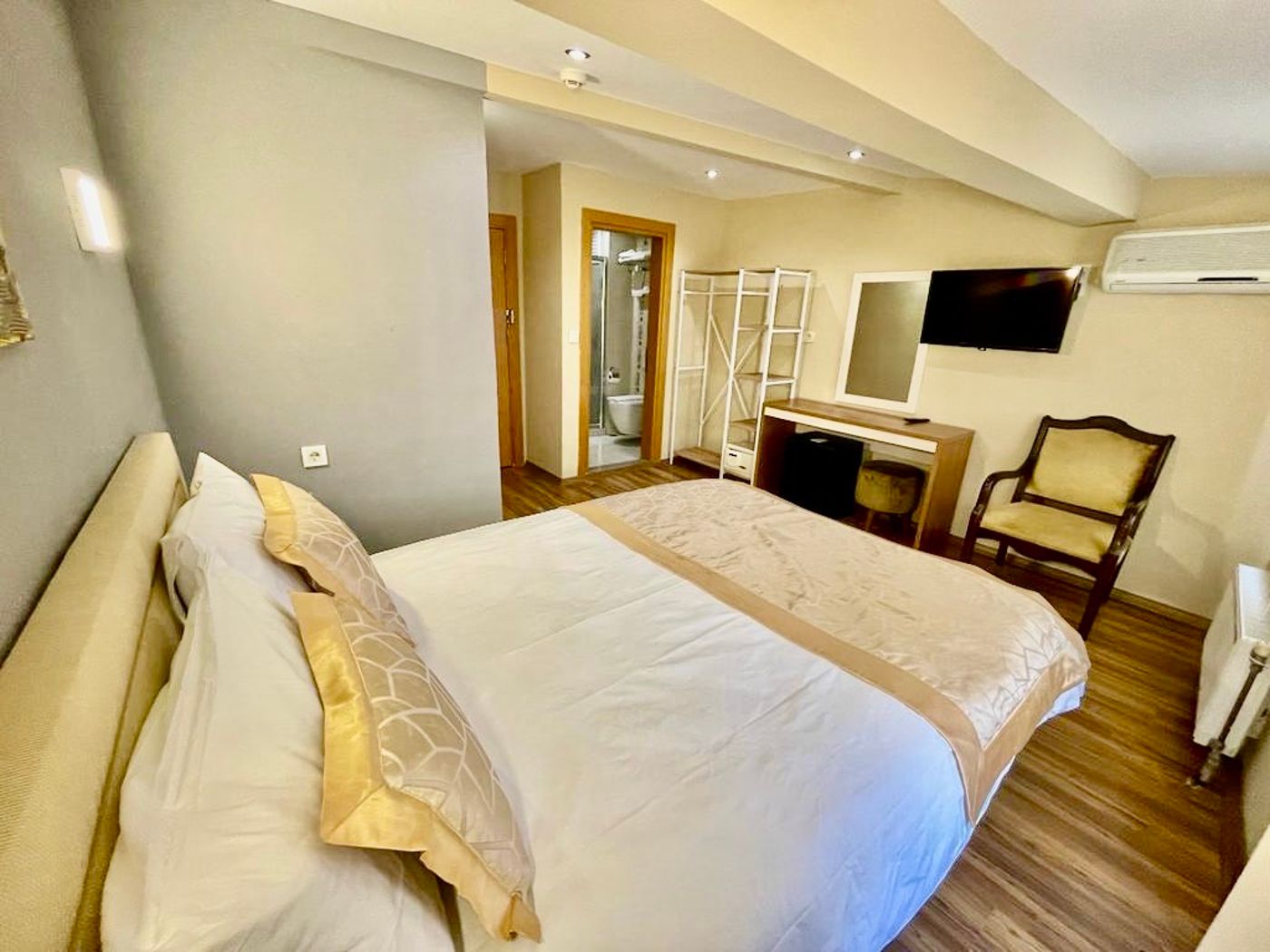 Timeks-Hotel-Sultanahmet-Room-14