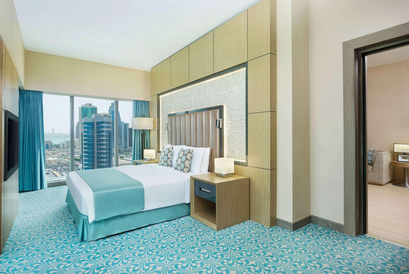 Wyndham-Doha-West-Bay-Room-26