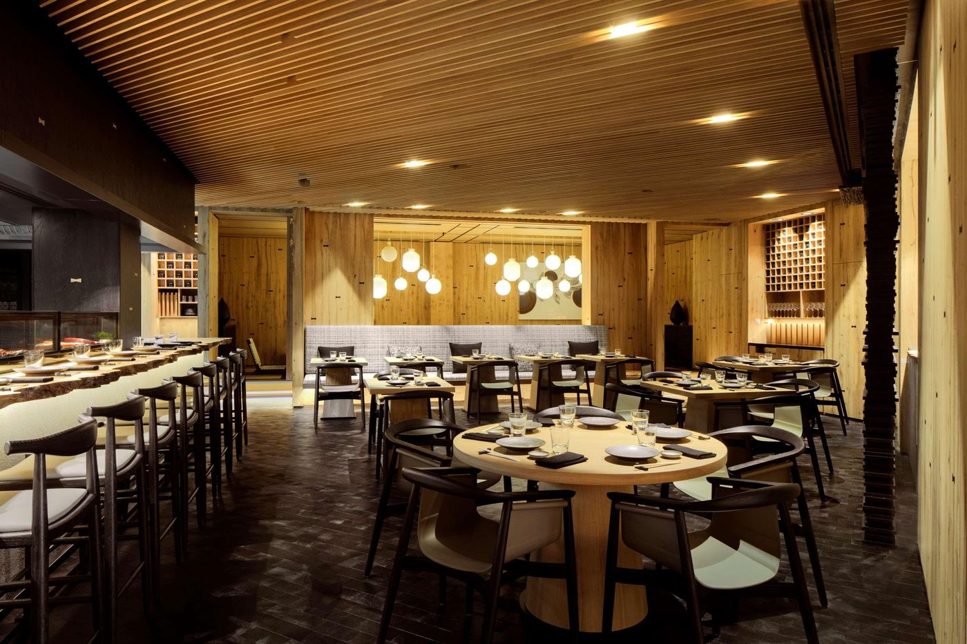 Hyatt-Regency-Dubai-Restaurant-47