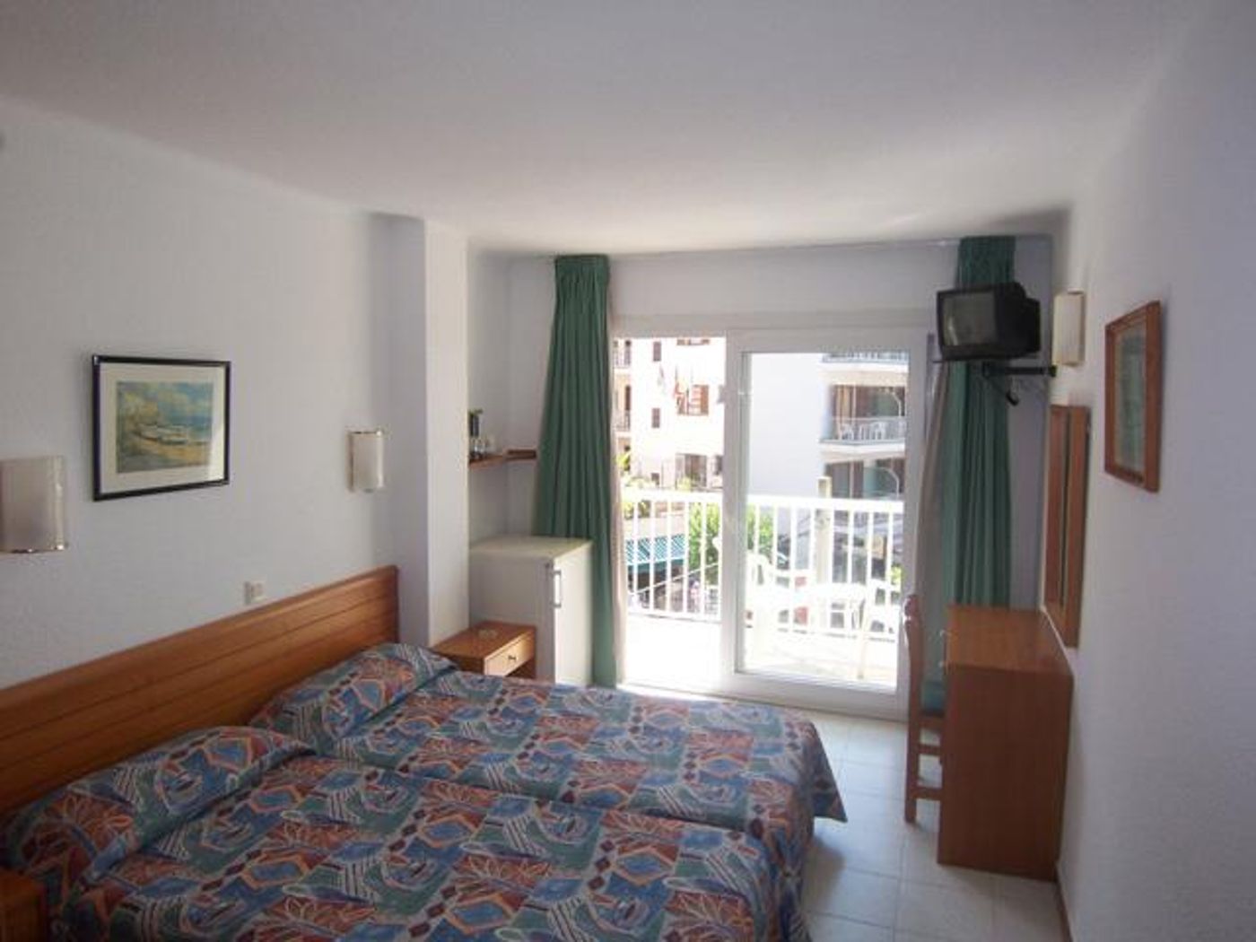 Hostal Residencia Sutimar