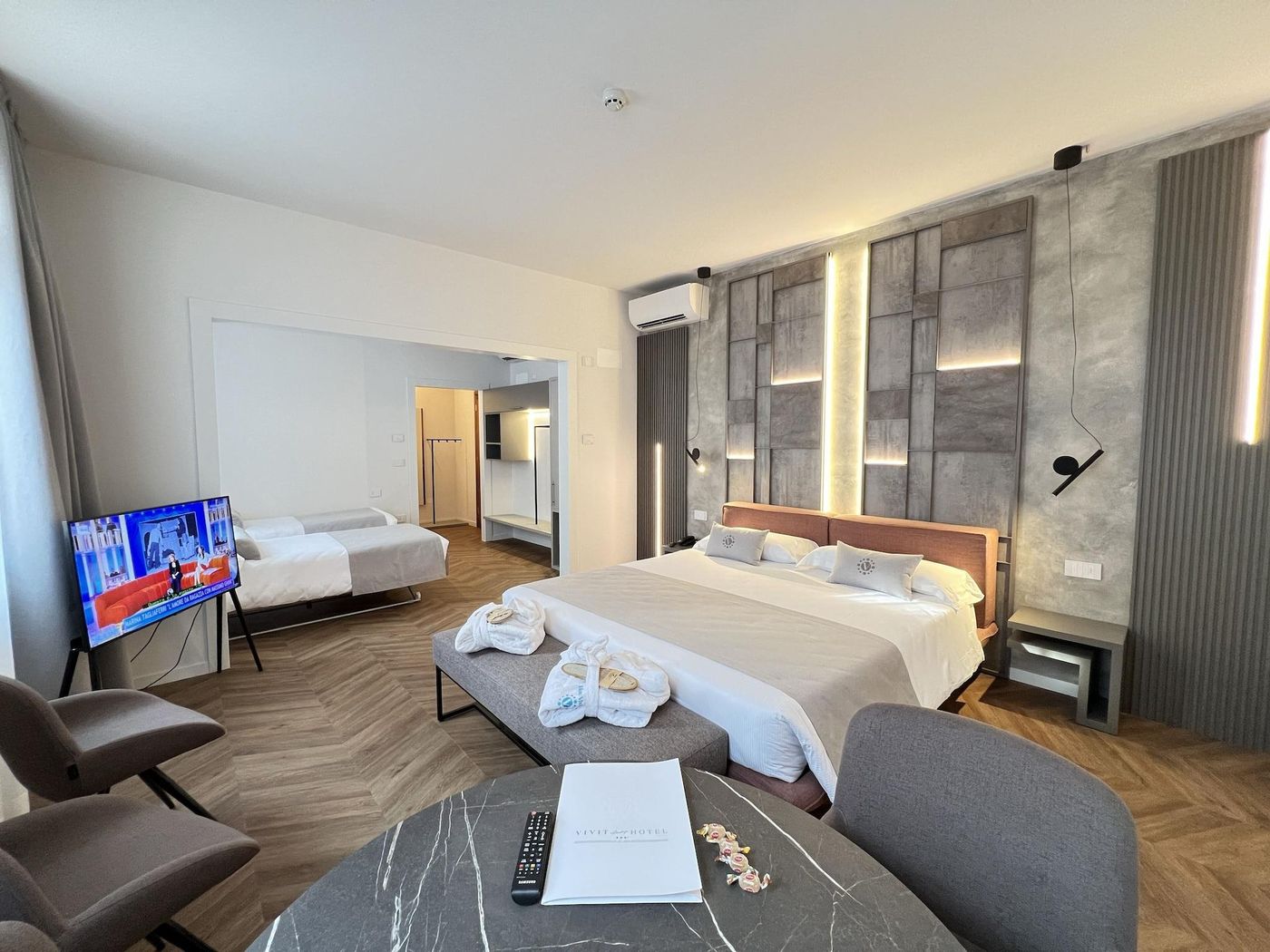 Hotel-Al-Vivit-Room-8