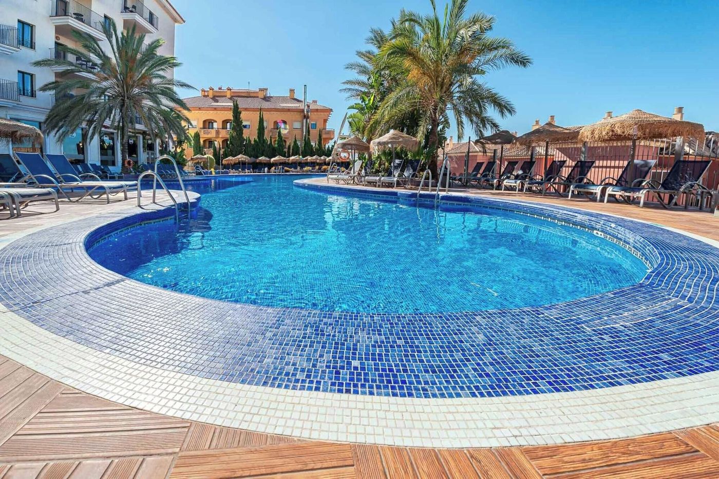 Hotel-Spa-Benalm----dena-Palace-Pool-10