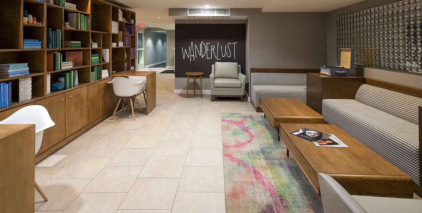 The-Kinney-Venice-Beach-Lobby-4