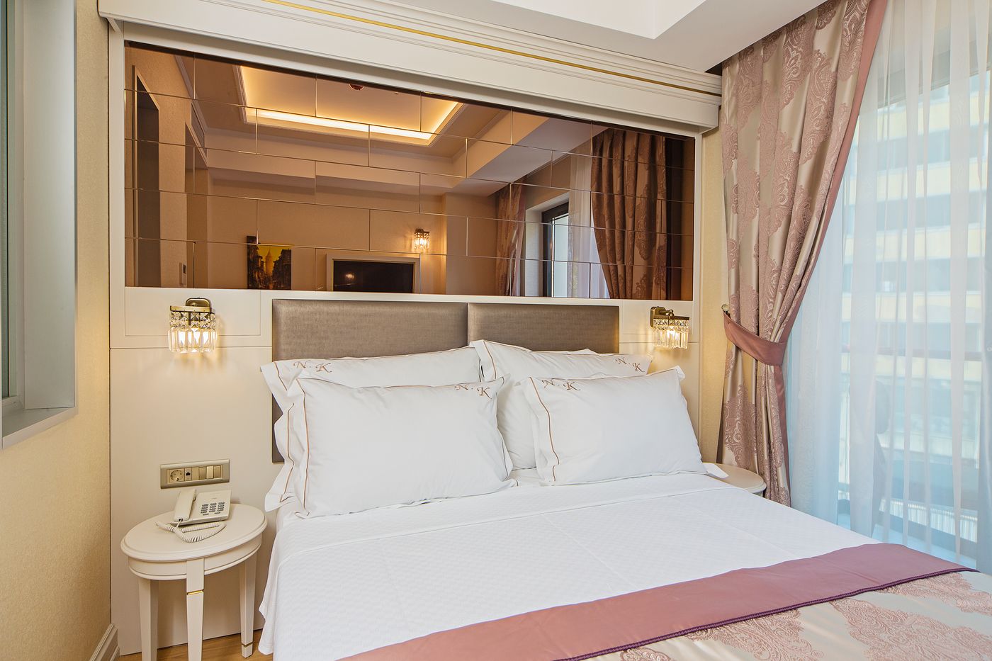 Grand-Naki-Hotel-Room-19