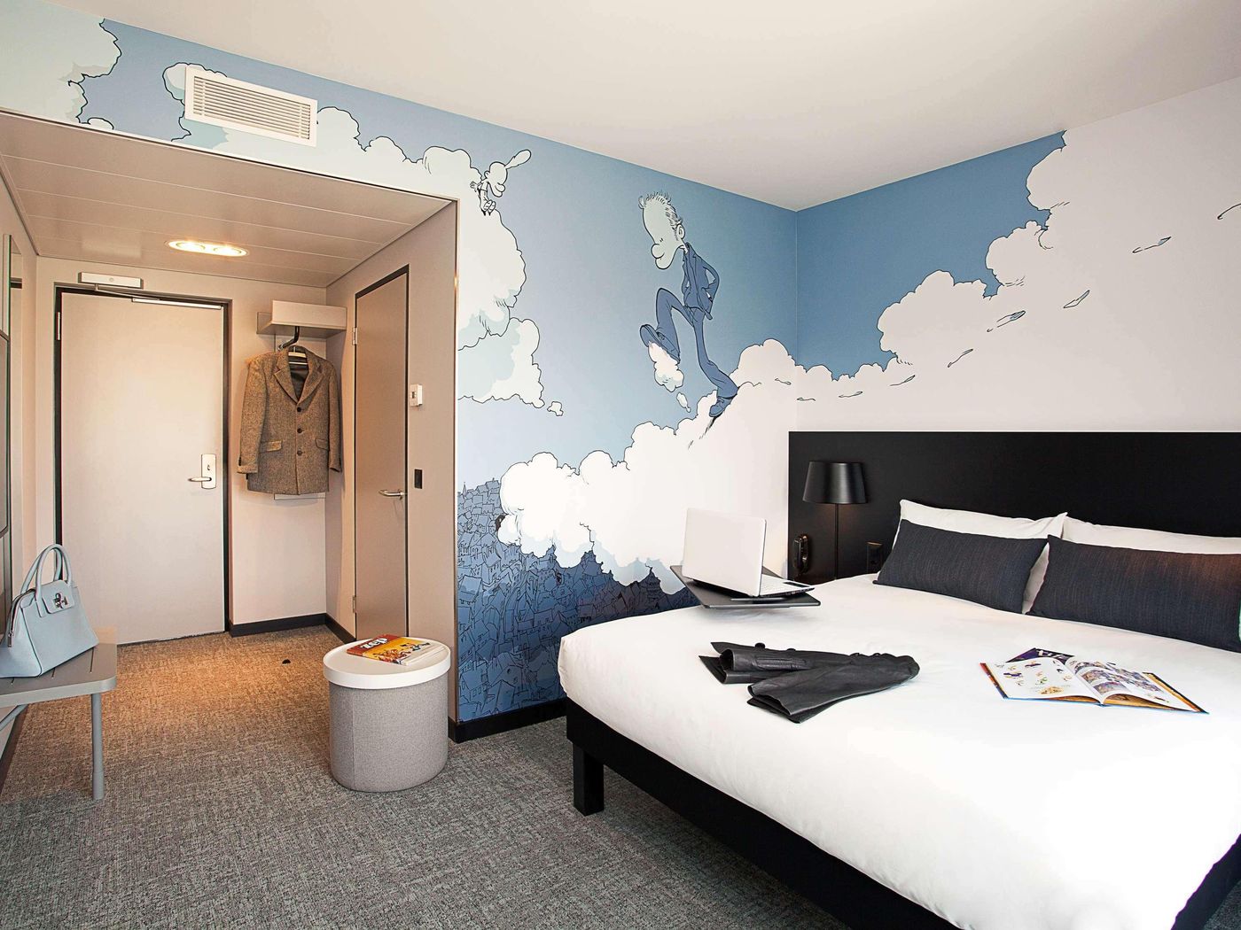Ibis-Styles-Geneve-Carouge-Room-18