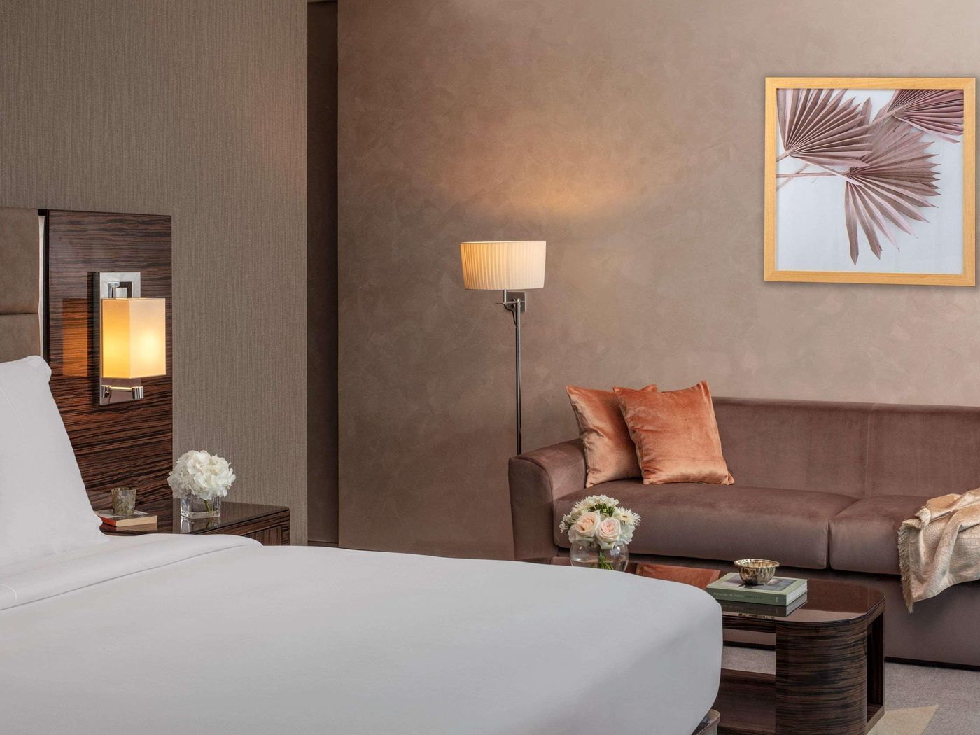 Hyde-Hotel-Dubai-Room-27