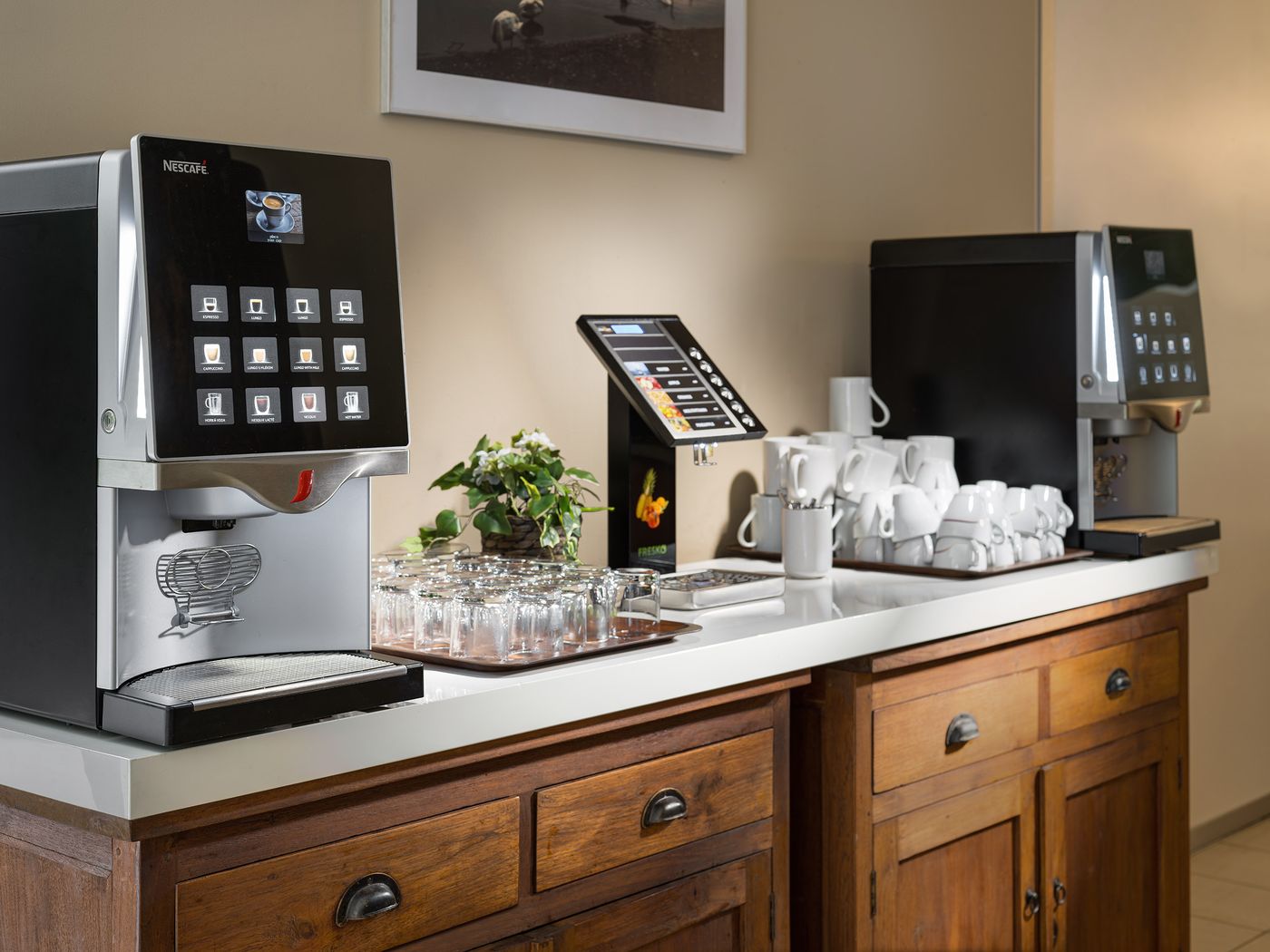 Michael-Restaurant-27