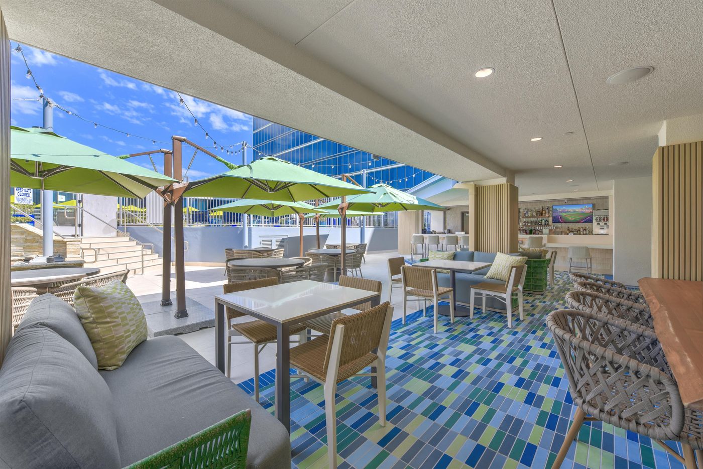 Hilton-Anaheim-Restaurant-27