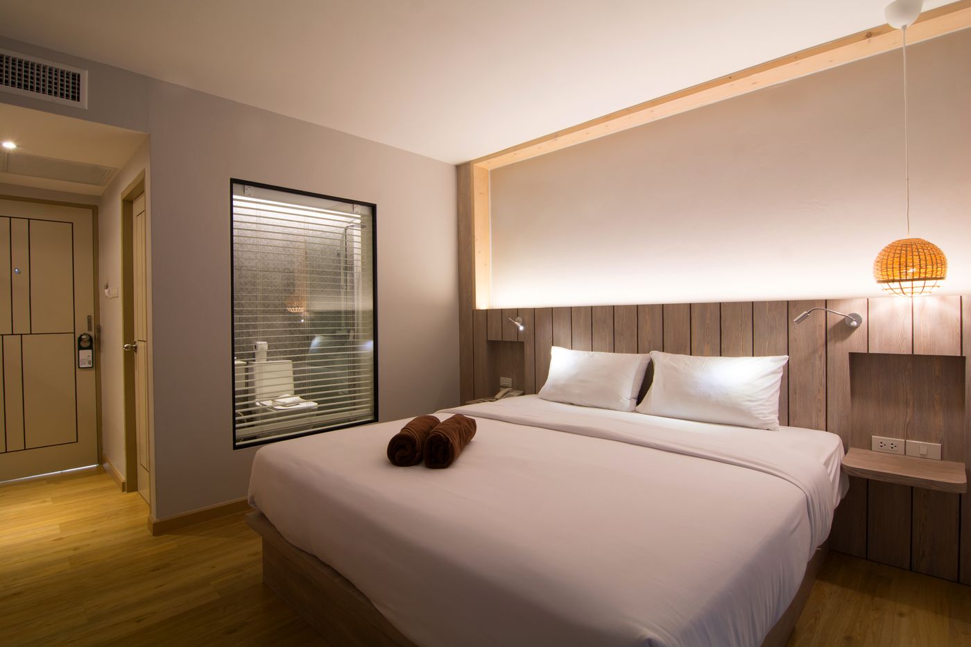 Baan-Karon-Resort-Room-11