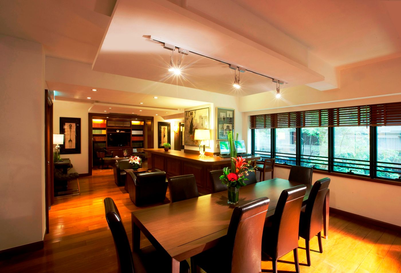 Xi-Hotel-Conferences-11