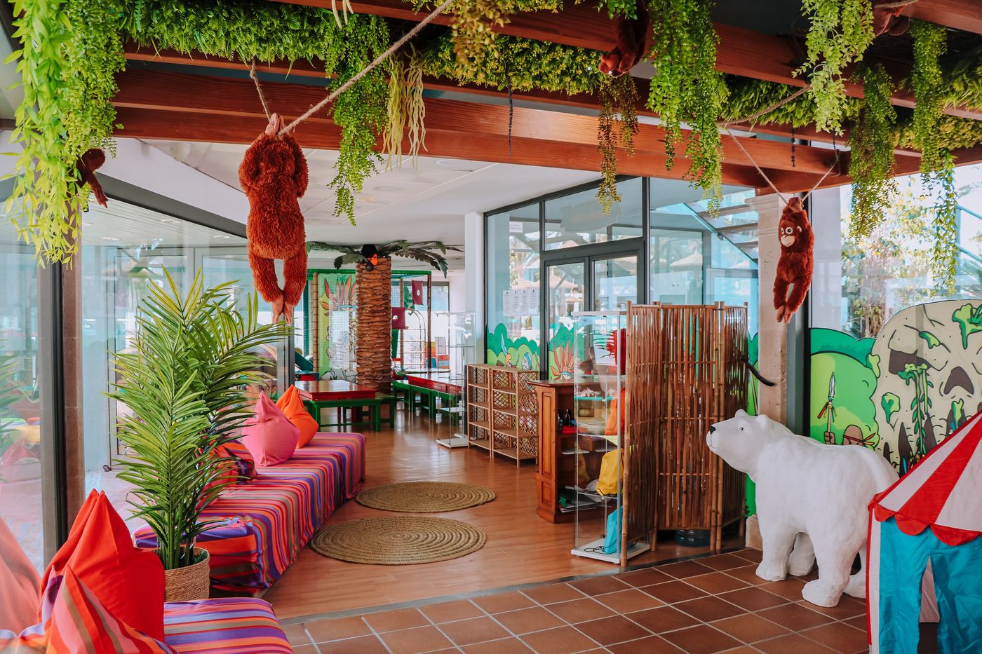 Marins Playa Aparthotel