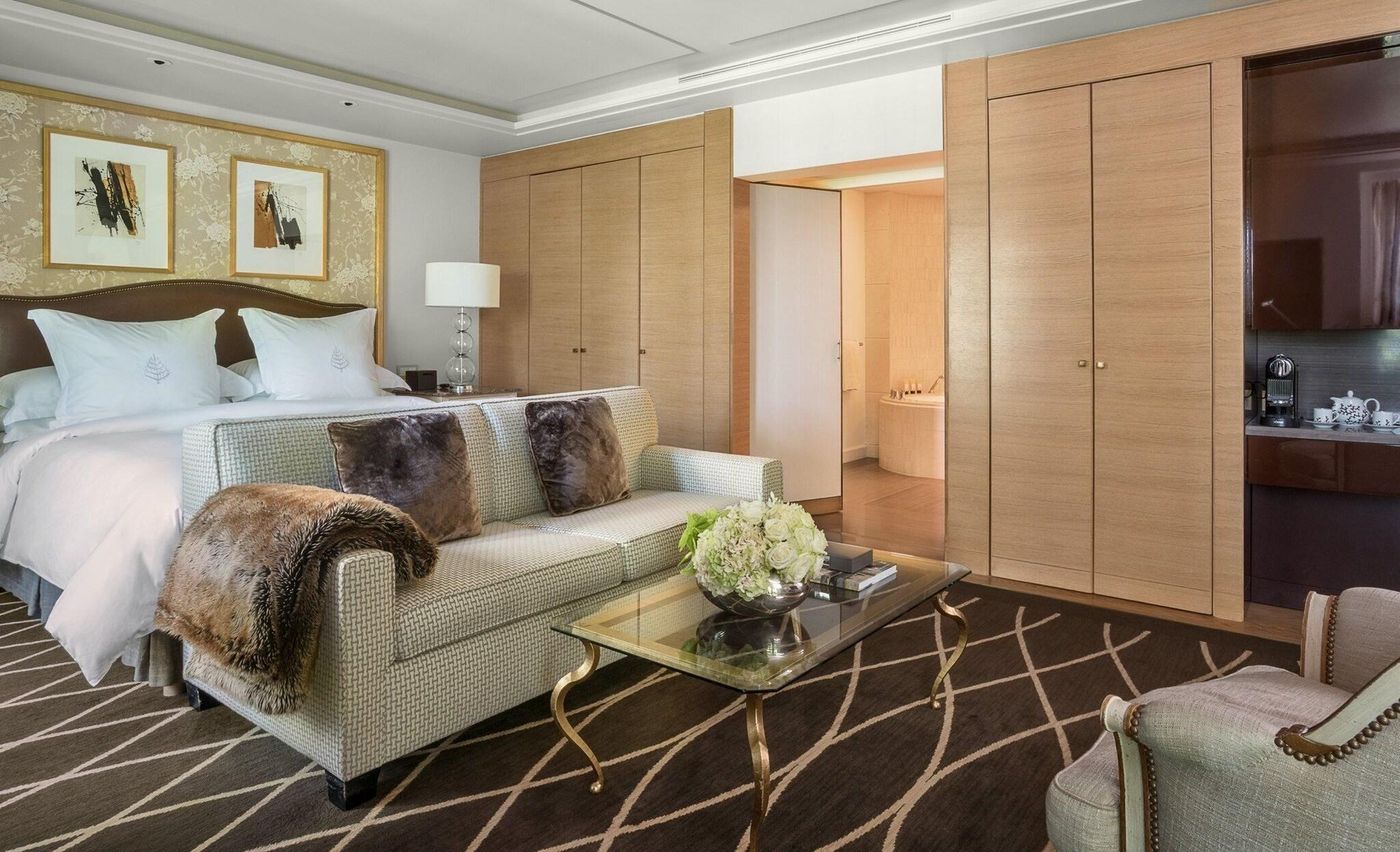 Four-Seasons-Hotel-Geneva-Room-38