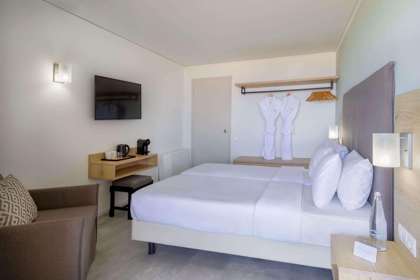 Marina-Beach-Room-36