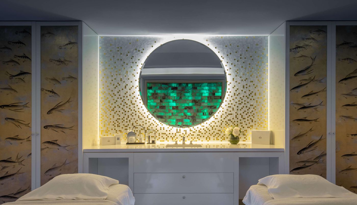 Hotel-Martinez-Cannes-Sports-and-Entertainment-77