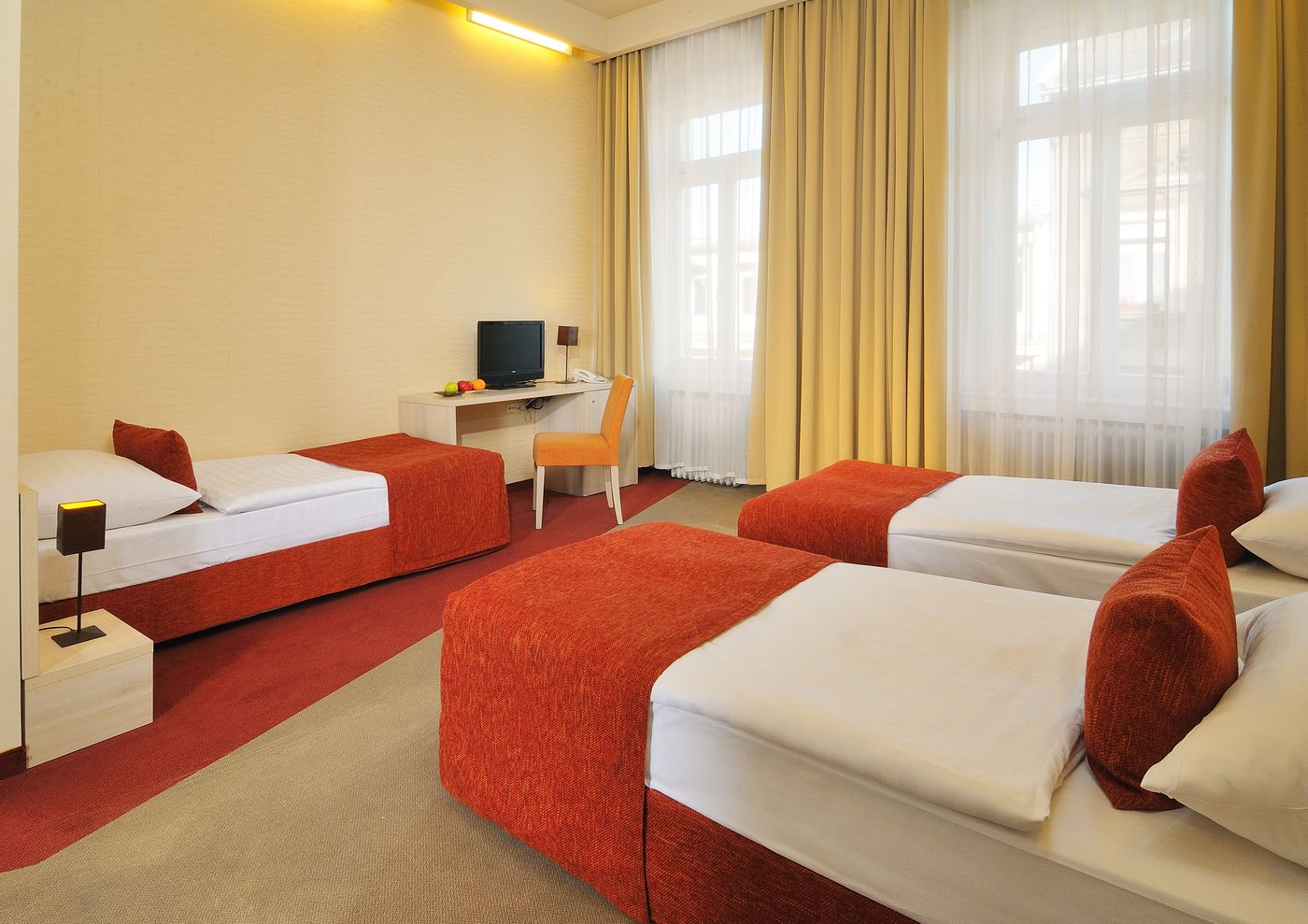 Star-City-Hotel-Room-3