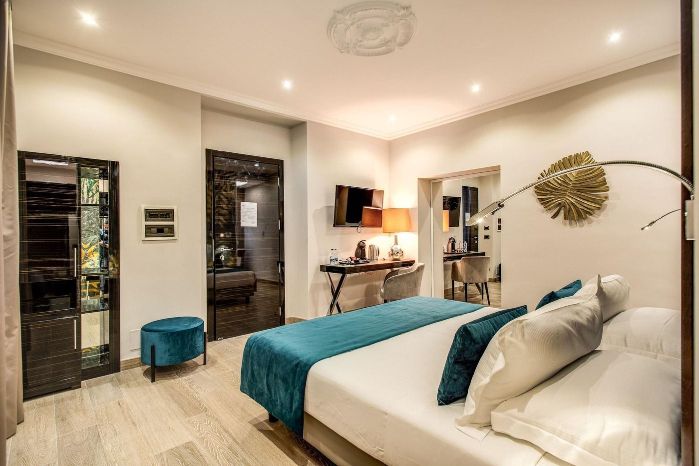 Relais-De-La-Poste-Room-3