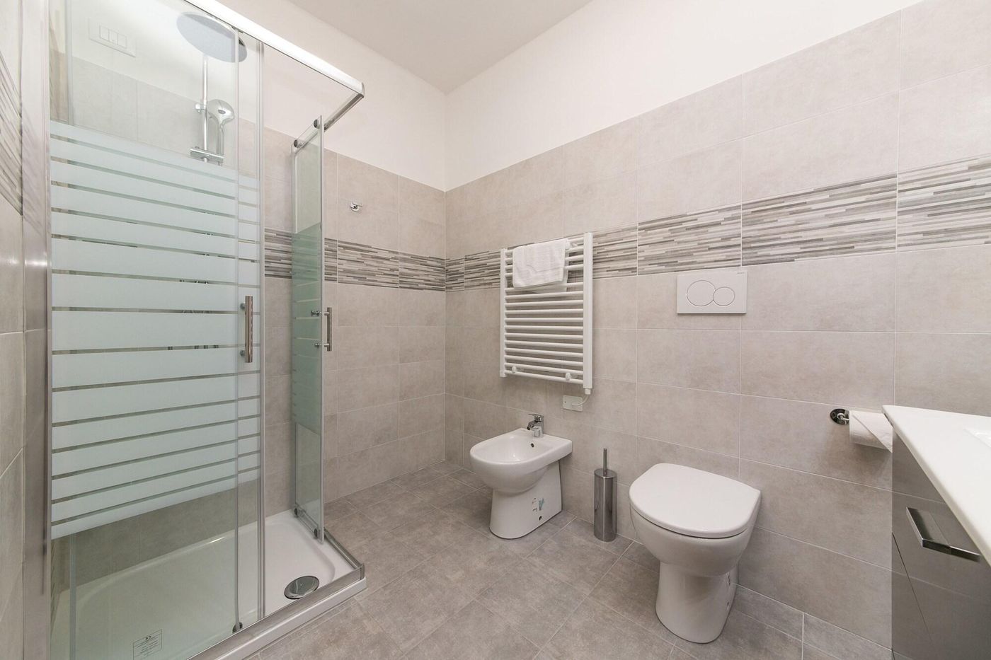 Red-Lion-Guest-House-Room-31