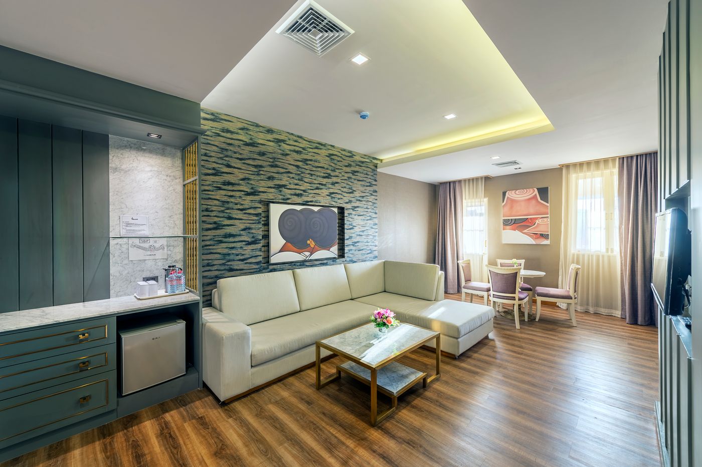 Royal-Rattanakosin-Hotel--SHA---Room-10