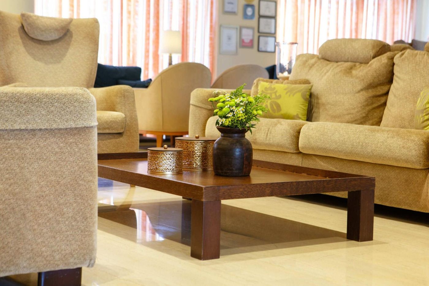 Santa-Marina-Plaza-Lobby-48