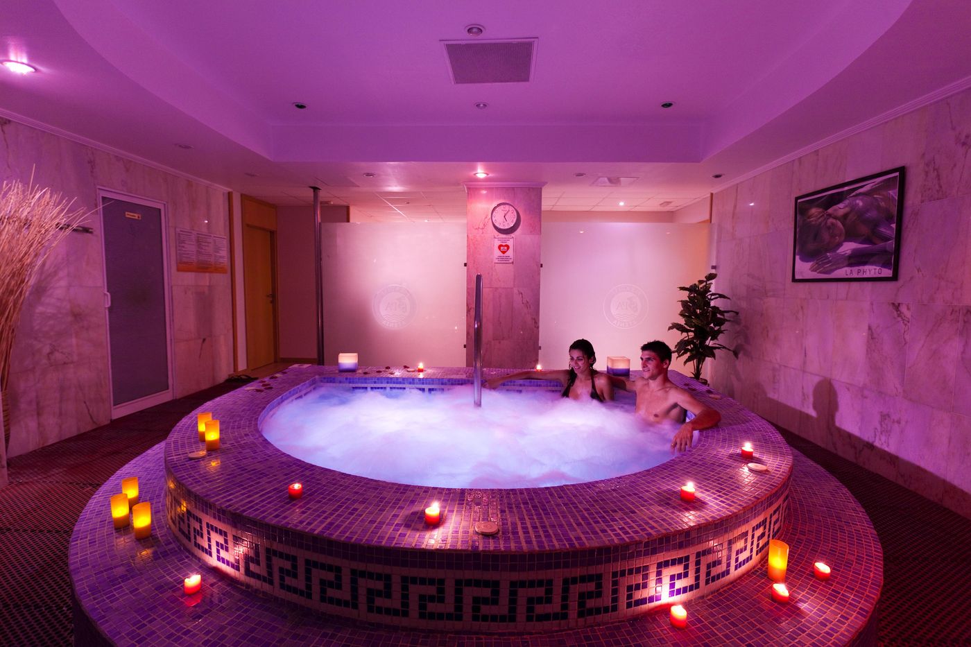 Paradise-Park-Fun-Lifestyle-Hotel-Sports-and-Entertainment-80