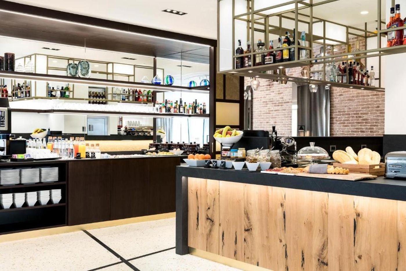 Ac-Hotel-Venezia-Bar-8