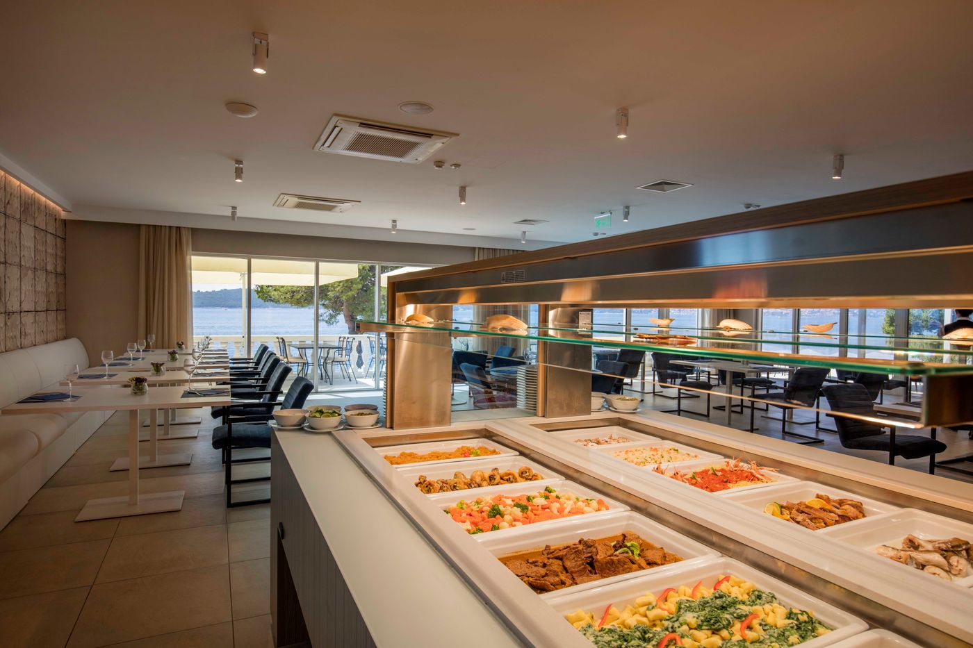 Aminess-Bellevue-Hotel-Restaurant-40