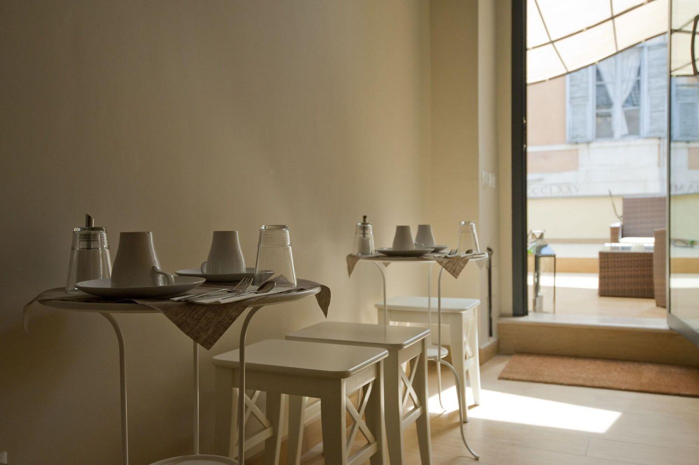 Little-Queen-Suite-Room-12