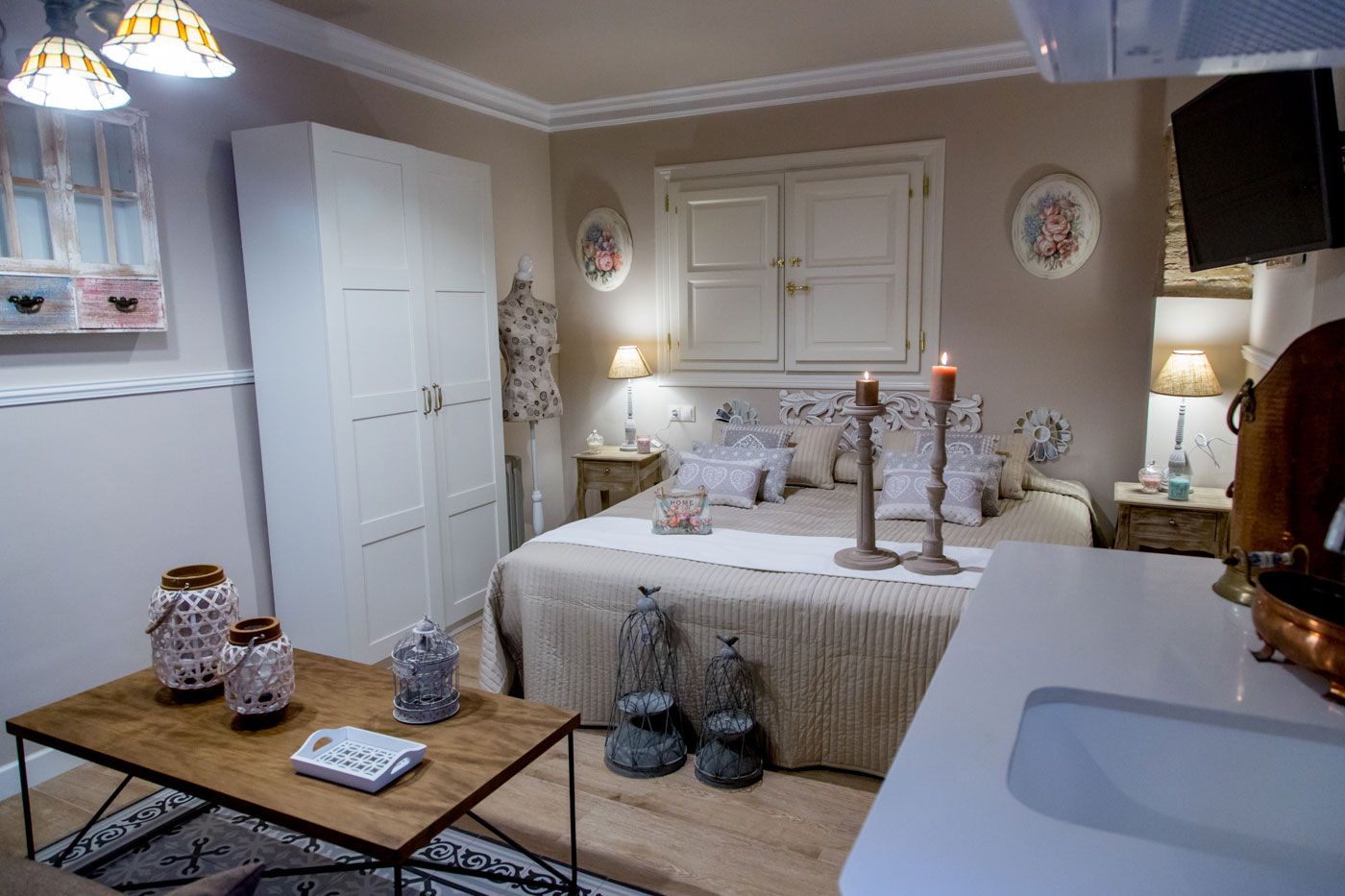 Palacio Almagra-Spain-GRANADA-Room-3