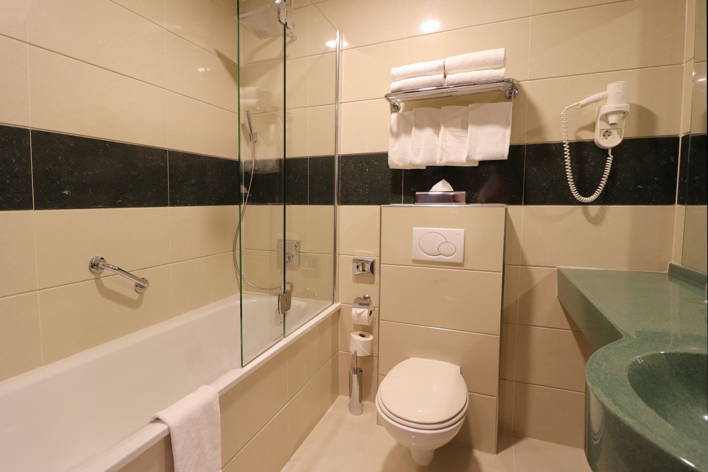 XO HOTELS Blue Square - Netherlands - AMSTERDAM - Room - 3