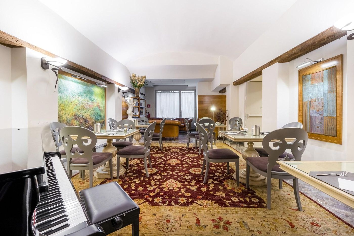 Art-Atelier-Lobby-17