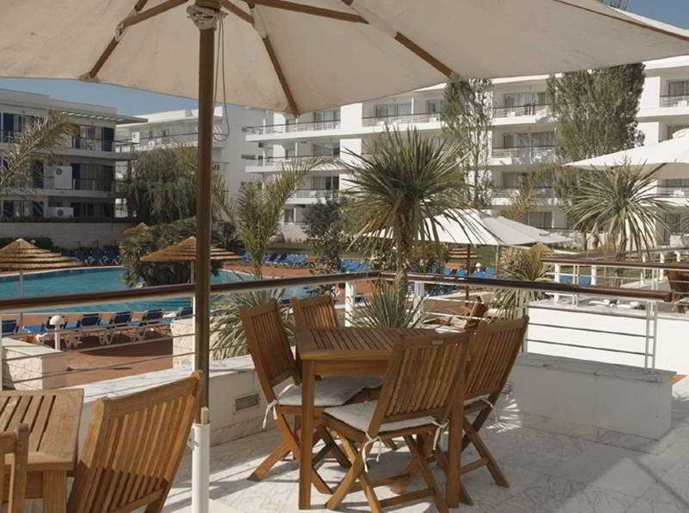 Marina-Club-II--Terrace-45