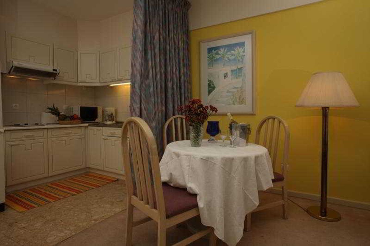 Canico-Bay-Club-Room-26