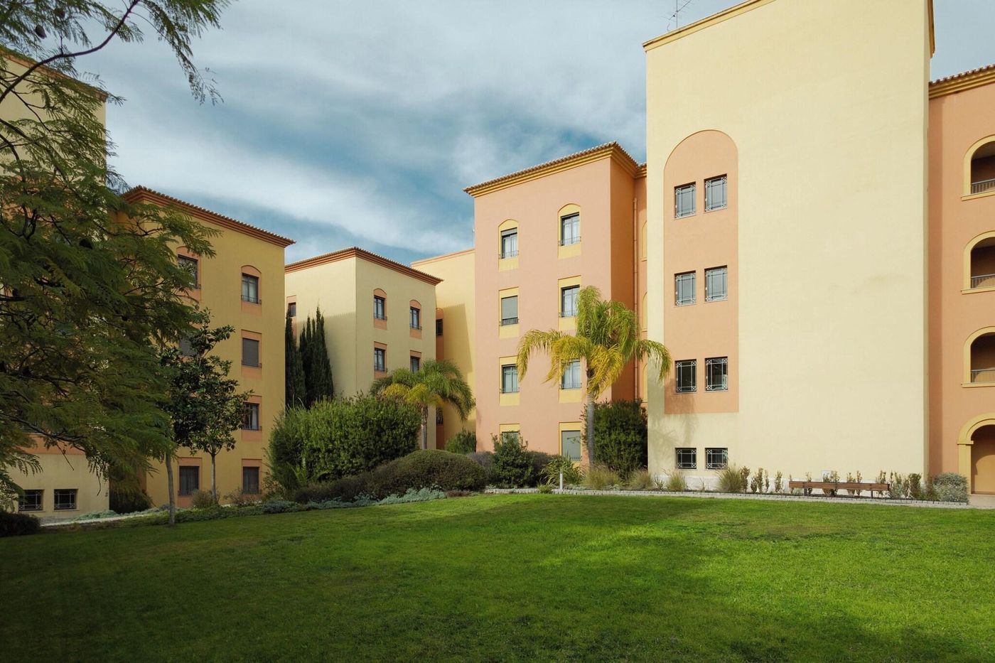 The-Residences-at-Victoria-General-view-8