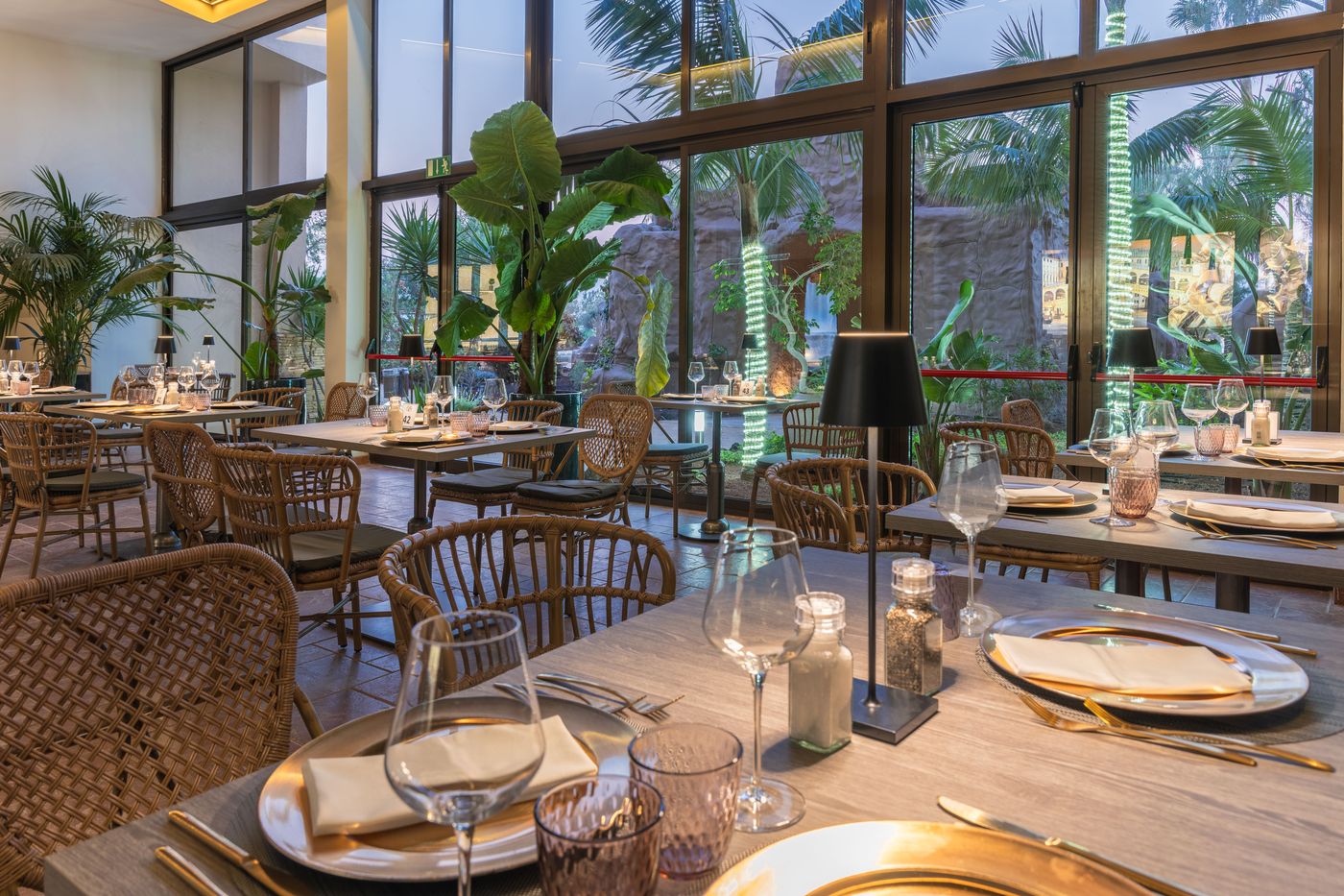 Elba-Sara-Beach---Golf-Resort-Restaurant-39