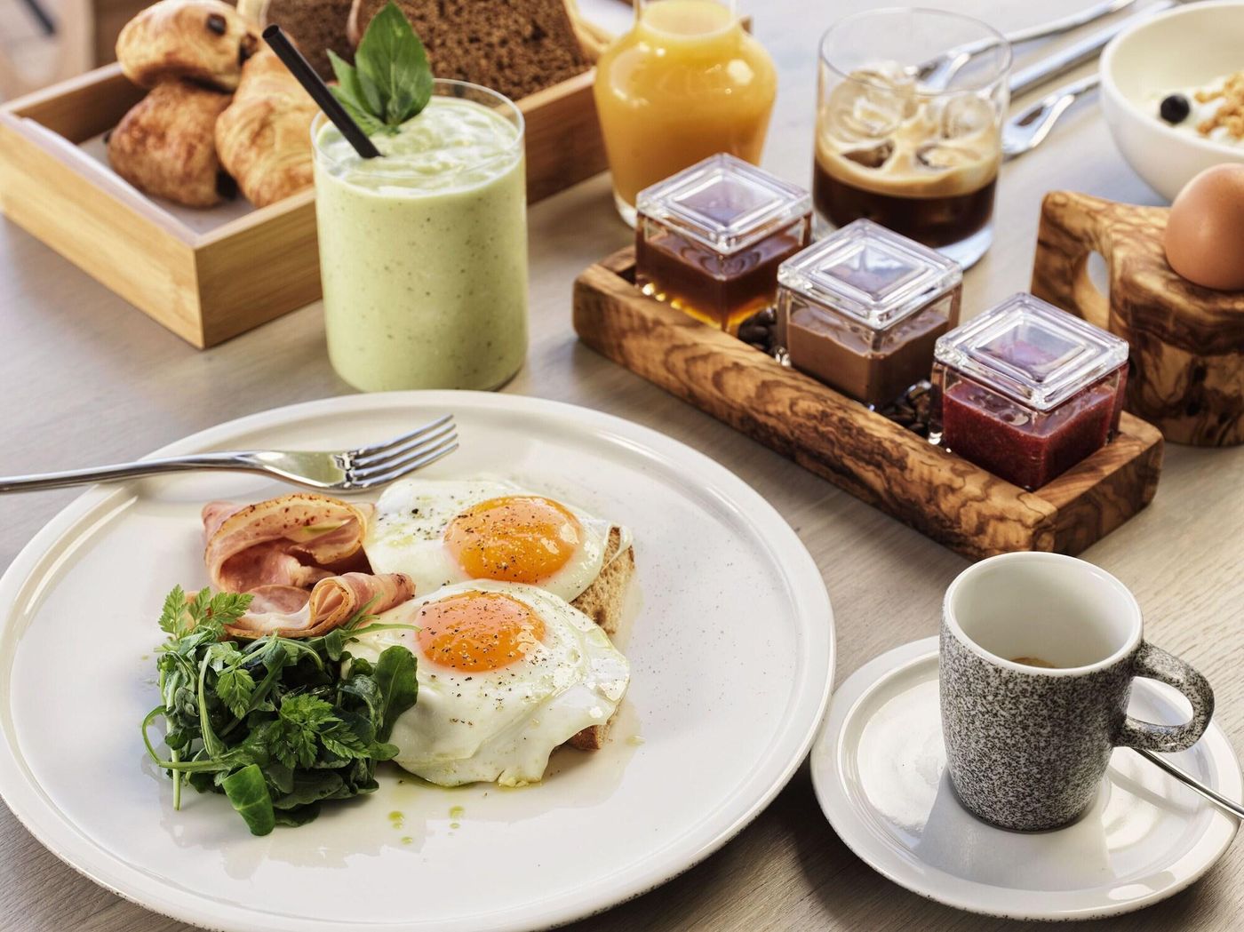 Mykonos-Earth-Restaurant-66