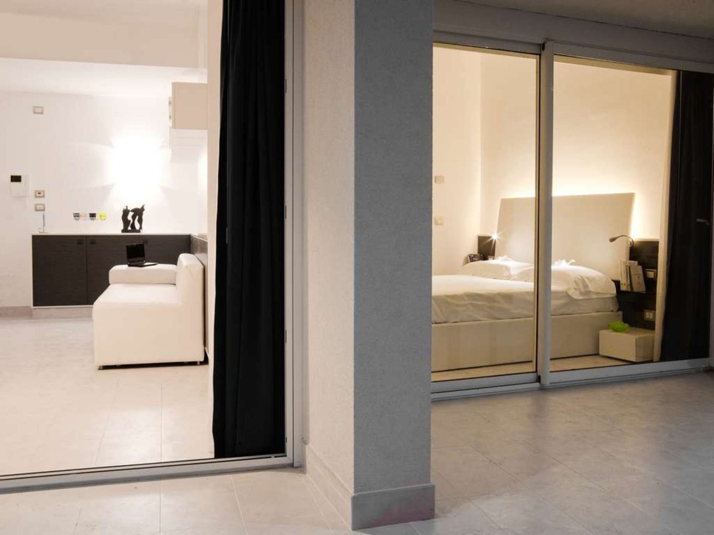 Lungotevere Suite-Italy-ROMA-Room-10