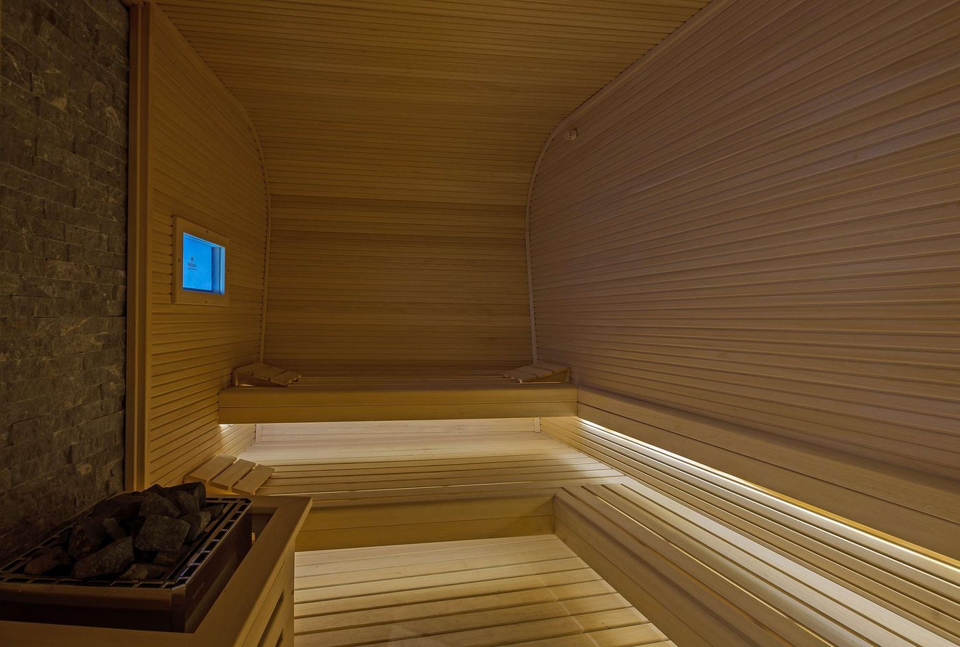 Hilton-Istanbul-Kozyatagi-Sports-and-Entertainment-64