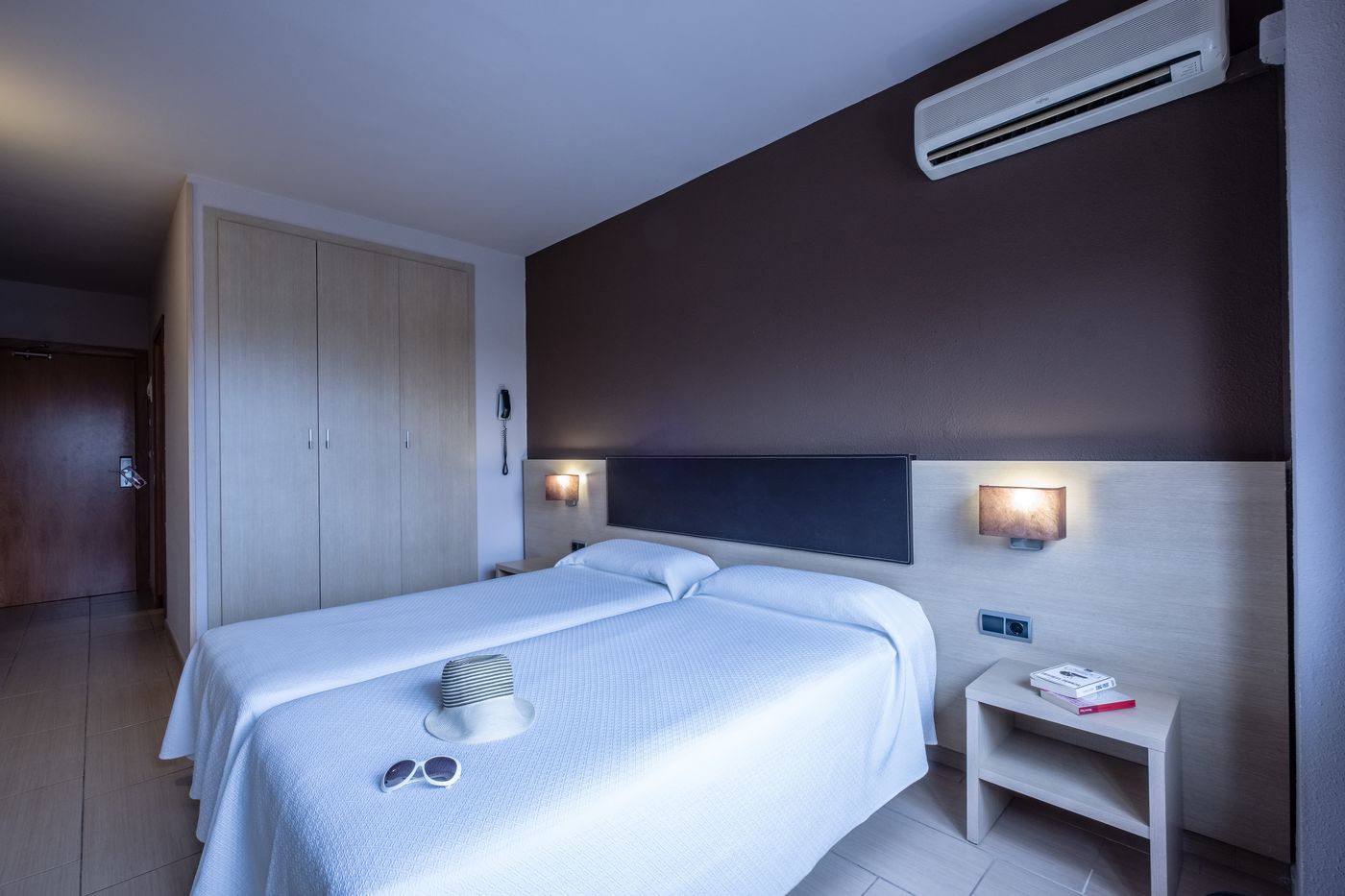 California-Garden-Room-24