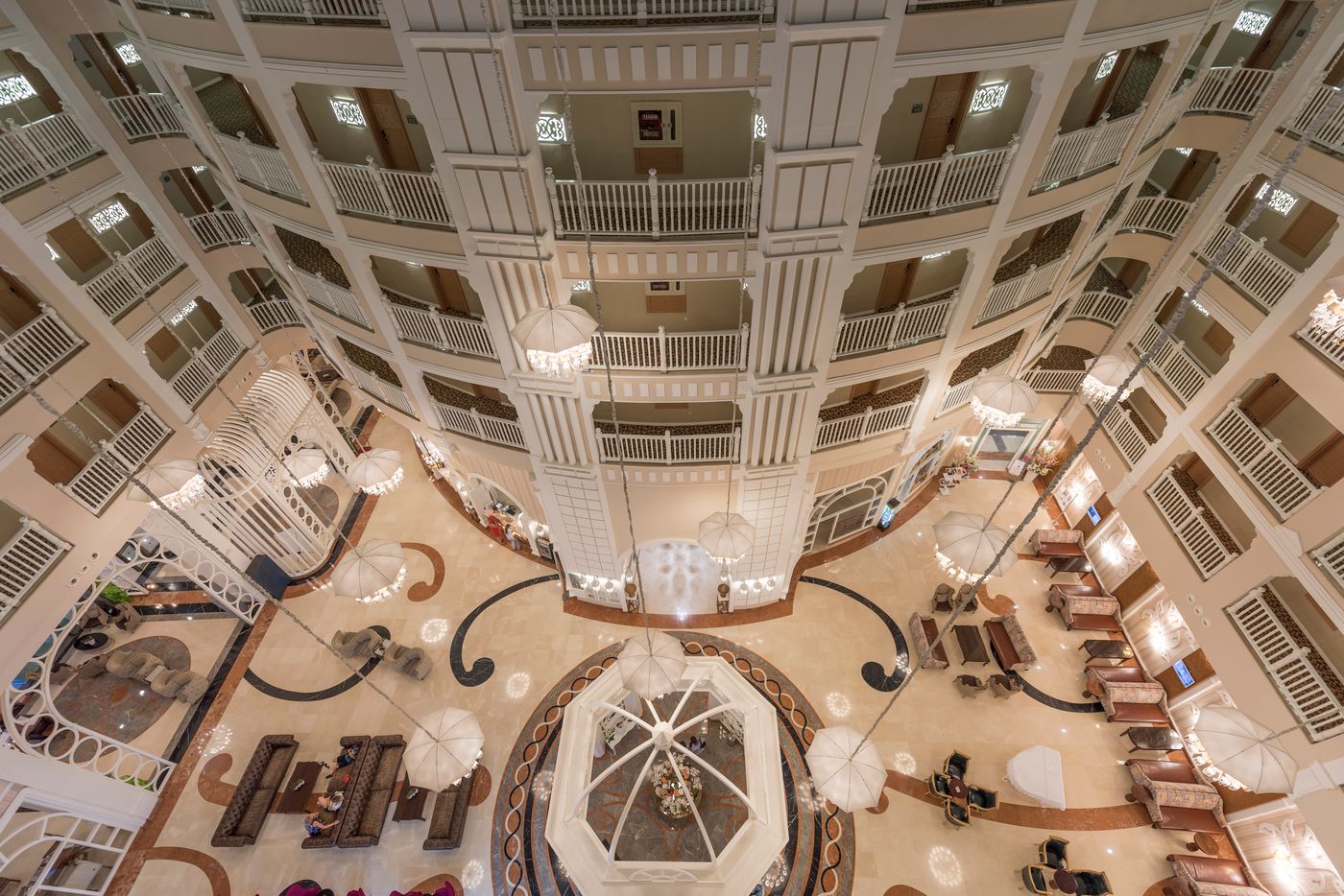 Quattro-Beach-Spa---Resort-Hotel-Lobby-62