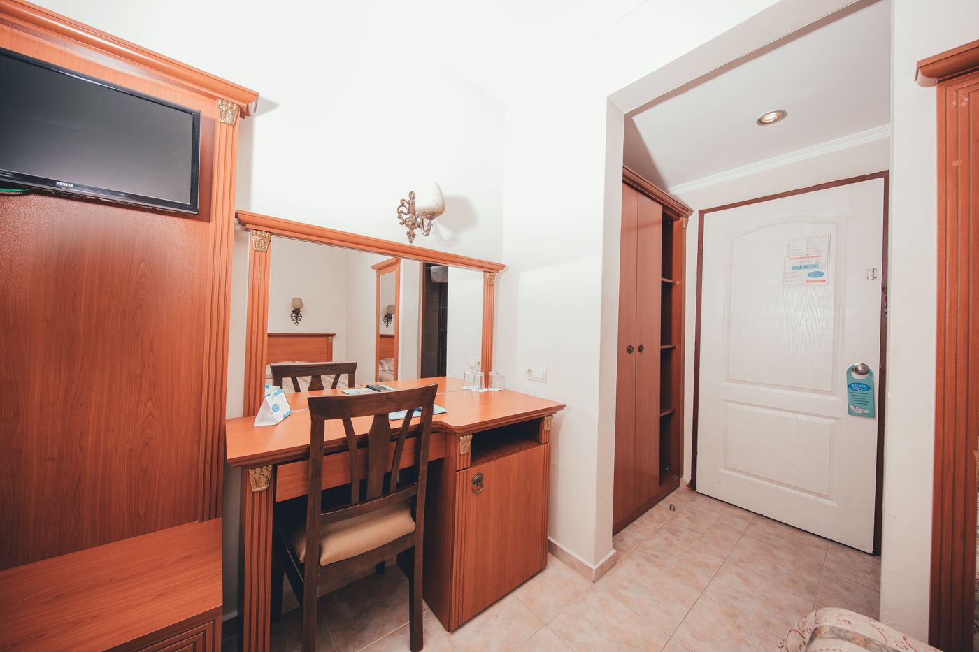 Hotel-Yel-Holiday-Resort-Room-44