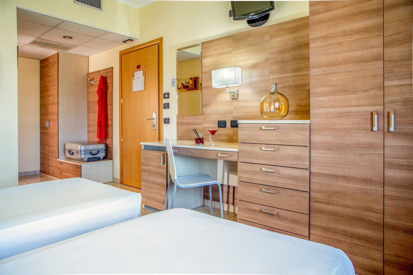 Hotel-Domidea-Room-7